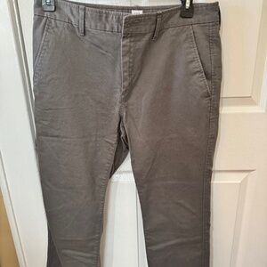 Gap | Men’s Slim Fit Pants (33x28) - Gray Khakis